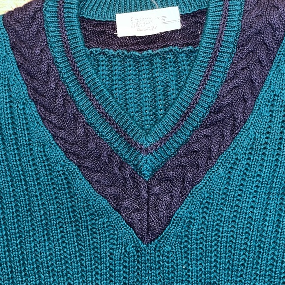 90s preppy blue striped tennis sweater Cable Knit Turquoise VNeck MEN Lg College - Picture 8 of 12